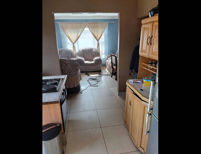 3 BEDROOM HOUSE FOR SALE IN LEHAE